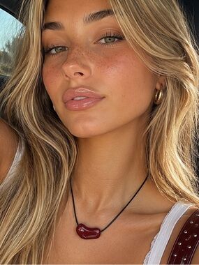 Bean Pendant Necklace